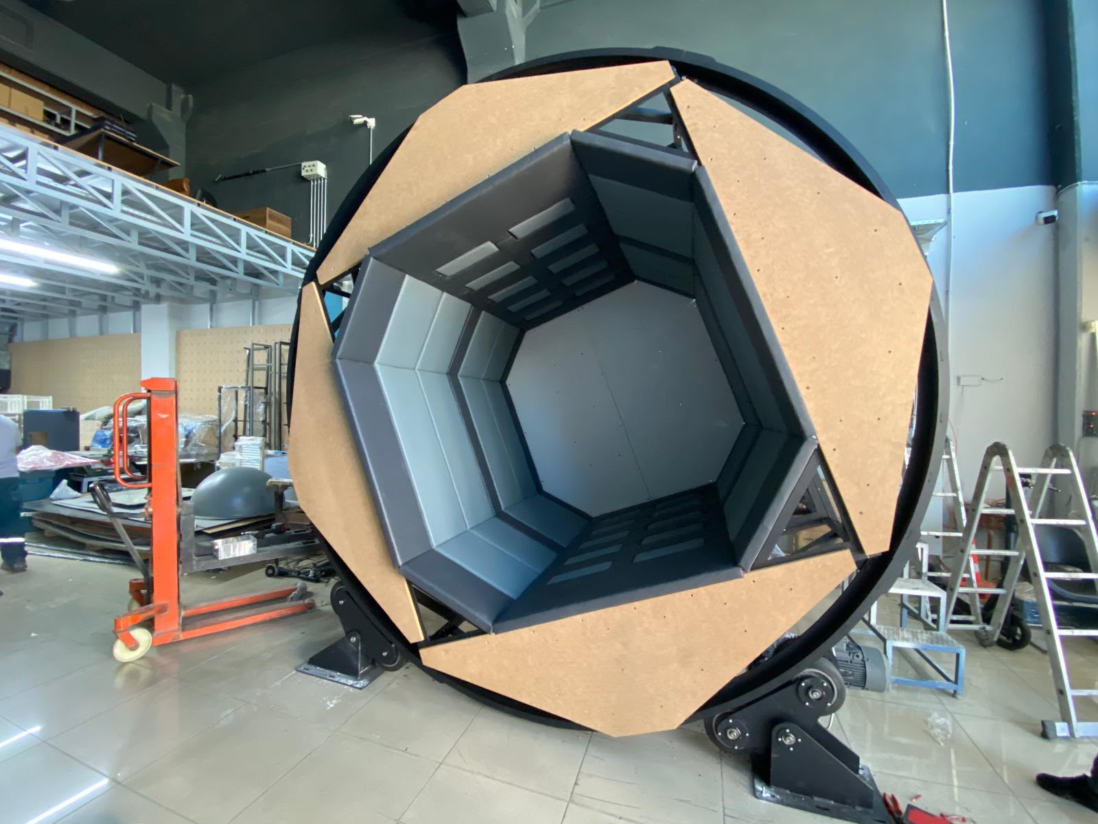 scenic fabrication