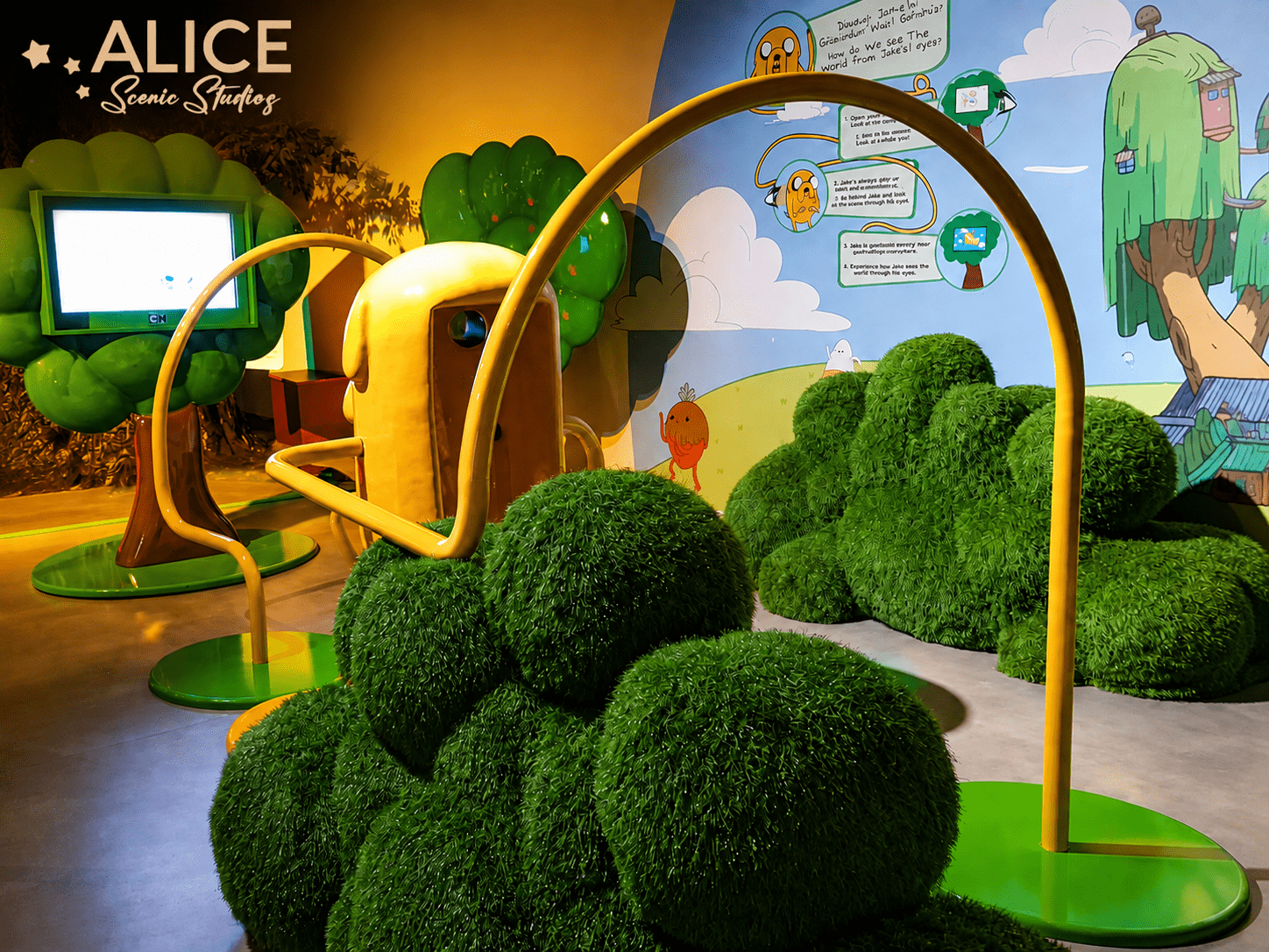 Custom scenic fabrication